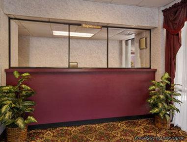Days Inn By Wyndham College Park Interior photo